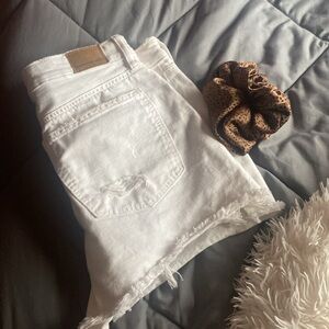 American Eagle mom shorts